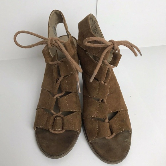 Reaction Kenneth Cole Kay Board Heels - Picture 3 of 6